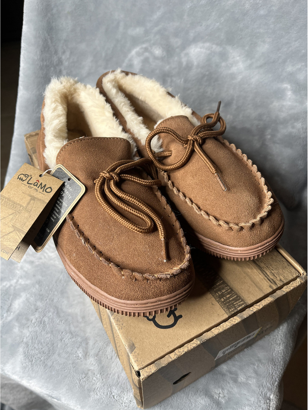 NWT LaMO Men's Chestnut/White Faux Fur Lining Slippers Size 9